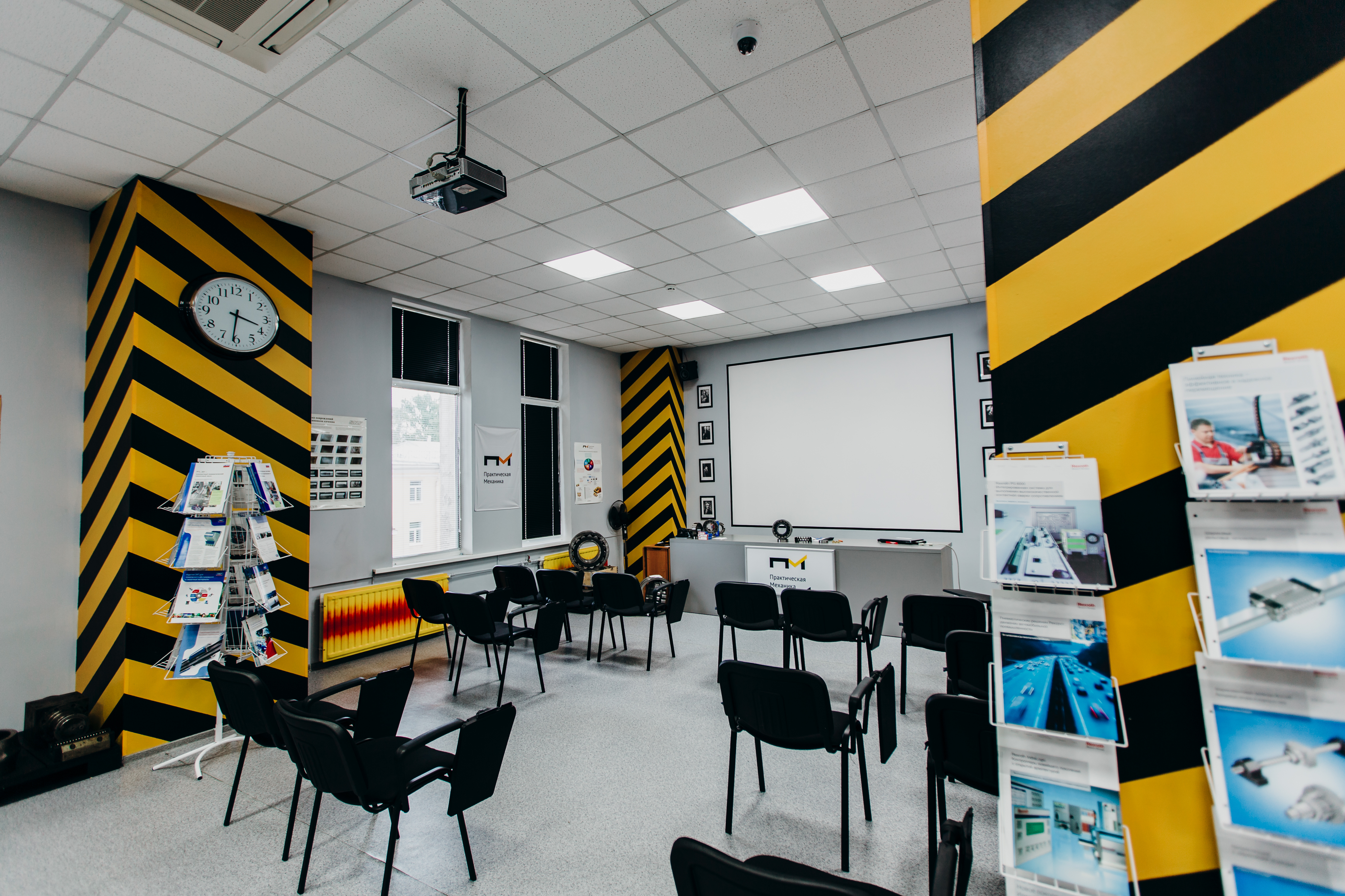 Компания «Практическая Механика» за более чем 20 лет своей деятельности заняла ведущее место в сфере комплексного обслуживания промышленных предприятий Российской Федерации. 